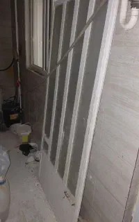 درب بدون چارچوب