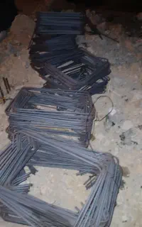 تعداد ۲۰۰ عدد خاموت ۵۵×۳۷