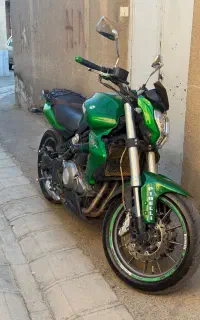 بنلی ۳۰۰ مدل ۹۶ سری وارداتی
