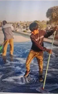 کارگر رفت و روب و نگهبانی