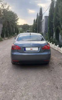 ام جی ۵۵۰