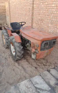تراکتورگلدونی ۲۳۸