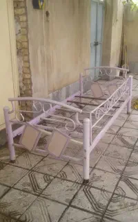 تخت یکنفره فلزی