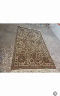 فرش دست بافت قدیمی
