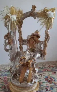 مجسمه ی نبات بله برون