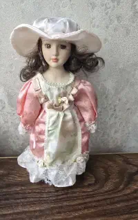 عروسک سرامیکی
