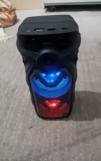 اسپیکر رم خو ر فلش خور بلوتوس داره فروشی
