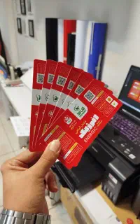 طراحی چاپ برش خاص انواع لیبل برچسب با حداقل تعداد