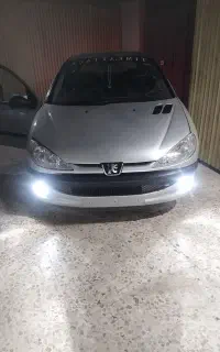 ۲۰۶ ۸۳ تیپ ۲