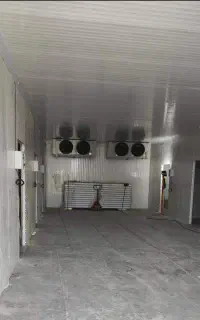 سردخانه صنعتی 2/80×6×15 در حد نو نو