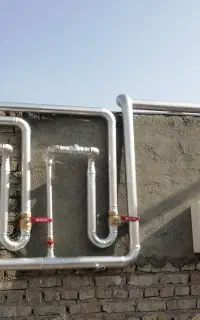 خدمات گازرسانی وتاسیسات ساختمان