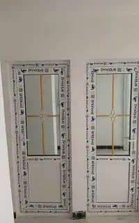 پنجره دوجداره و توری پودینه