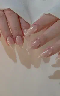 کاشت ناخن فقط ۳۰۰تومن