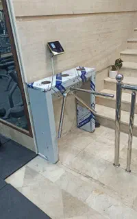دستگاه بدنسازی.گیت اهرمی و رختکن هوشمند.