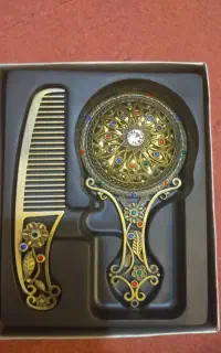 آینه و شانه