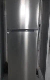 یخچال فریزر نیکسان در حد نو