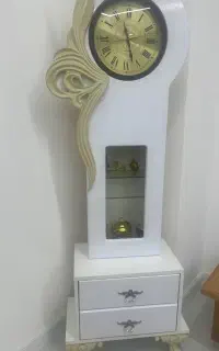 ساعت ایستاده