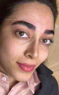 مدل میکروبلیدینگ (ابرو کاملا نچرال باشه)