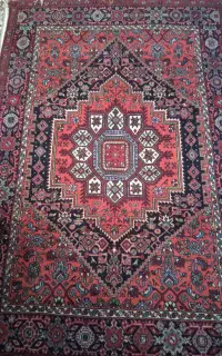فرش قدیمی سنتی