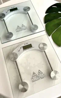 ترازو وزن کشی شیشه8میل دقت ۲۰۰گرم تا۱۸۵k باضمانت