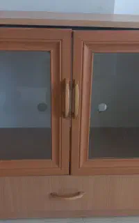 میز تلوزیون در حد نو
