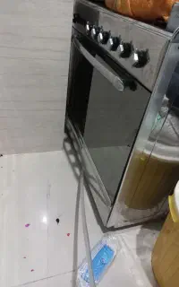 اجاق گاز و بخاری دو عدد