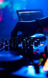 Dj حرفه ایی عروسی و تولد
