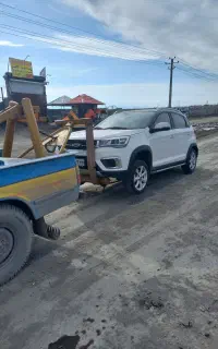 امدادخودرو،خودروبر،یدک کش،چرخگیر،جرثقیل شبانه روزی
