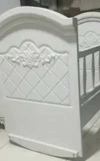 تخت گهواره‌ای نوزاد
