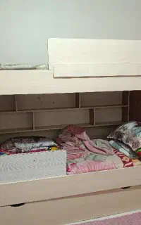 تخت دو طبقه