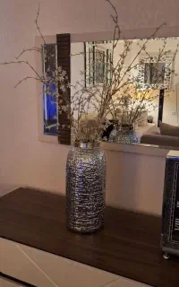 گل و گلدان
