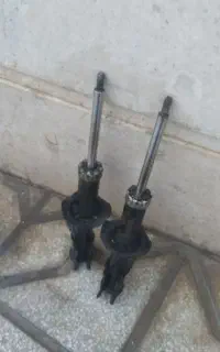 دو عدد کمک جلو پراید بفروش میرسد
