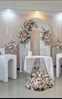 بادکنک آرایی  افتتاحیه ومراسم وگل آرایی حرفه ای