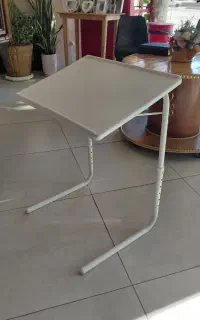 میز لپ تاب تاشو