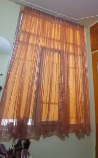 پرده صورتی چرک /گلبهی با خطهای طلایی
