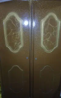 کمد لباسی و ویترین