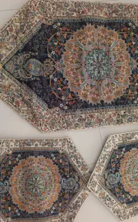 دو جفت رومیزی با دو تا عسلی کوچک