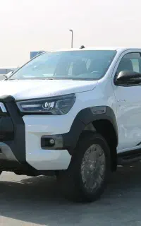 هایلوکس 2025