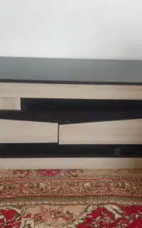 میز کامپیوتر و میز تلویزیون سالم مرتب