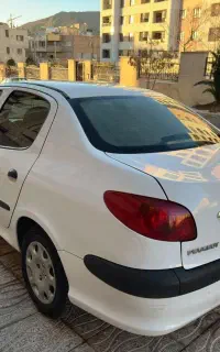 206 sd v8