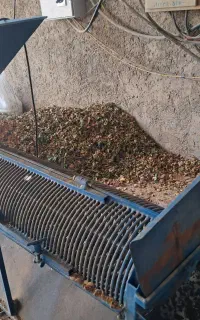 دستگاه بادام پوست کن
