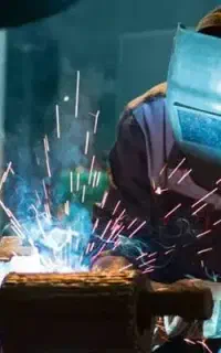جوشکاری و تعمیرات لوله کشی ....