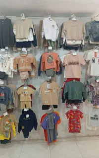 پوشاک بچه گانه