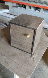 تعمیرات خورده کاری کابینت کمد دیواری mdf