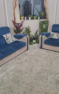 فروش مبل کارکرده به همراه میز جلو مبلی و عسلی ها