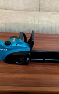 اره برقی زنجیری ماکیتا ژاپن مدل UC4020