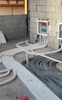 لوله کش ساختمان