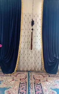 سه عدد پرده و والان درحد نو