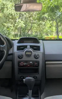 مگان 2000