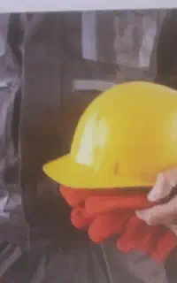 نیروی کاربامدرک کارشناسی برق یاHSEجهت ایمنی وانبار